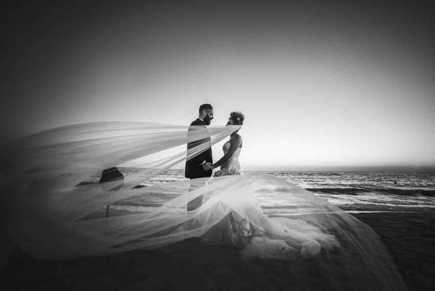 Chiara e Fabio - Matrimonio sulla spiaggia in stile Harley Davidson 90