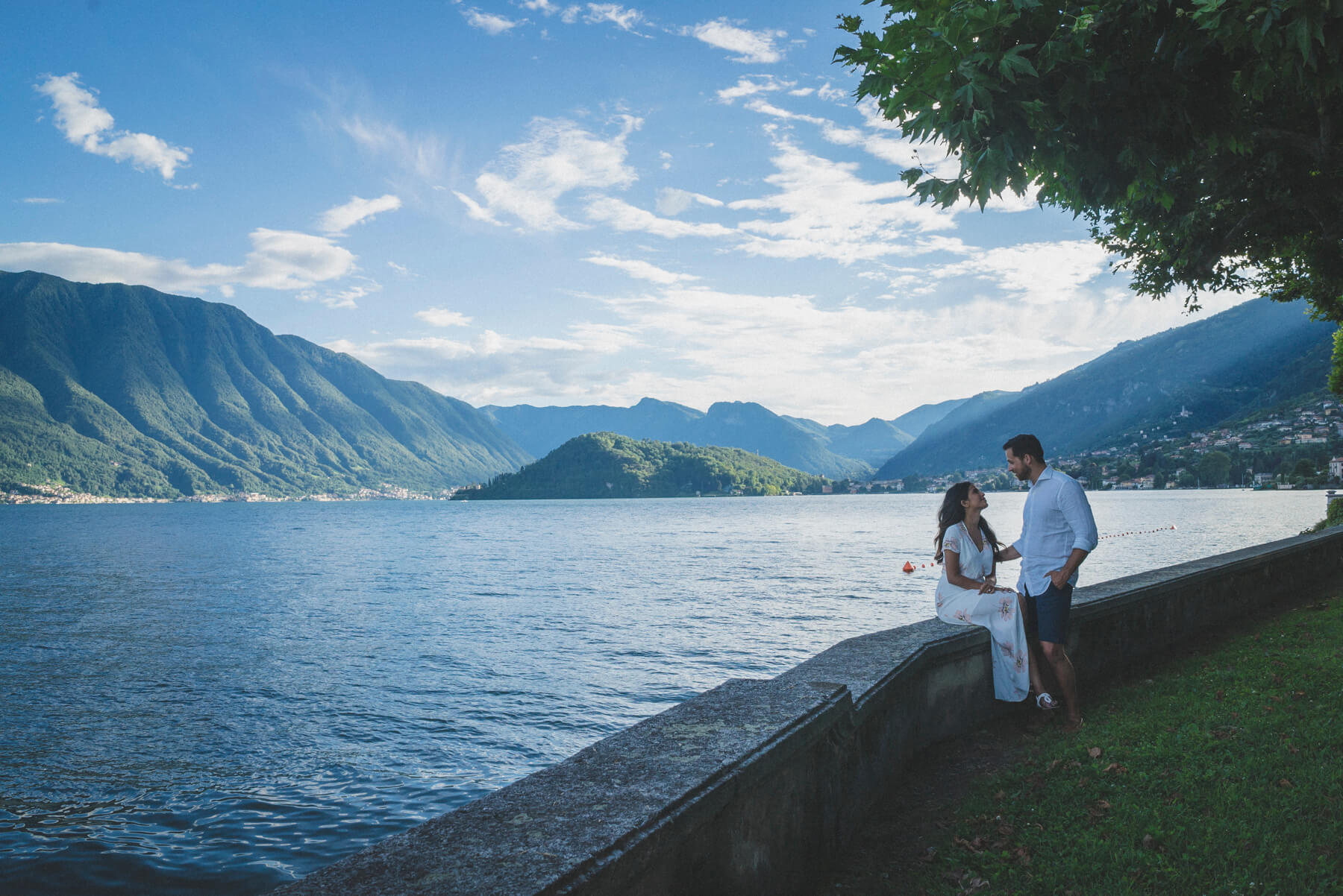 Engagement on Como Lake 16