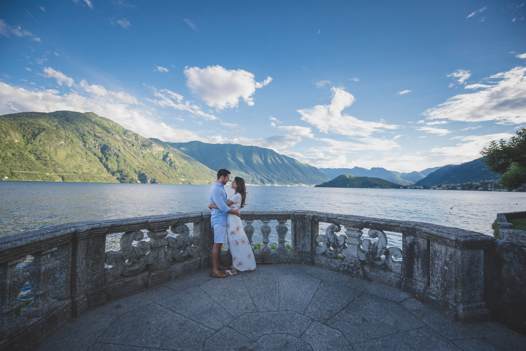 Engagement on Como Lake 18