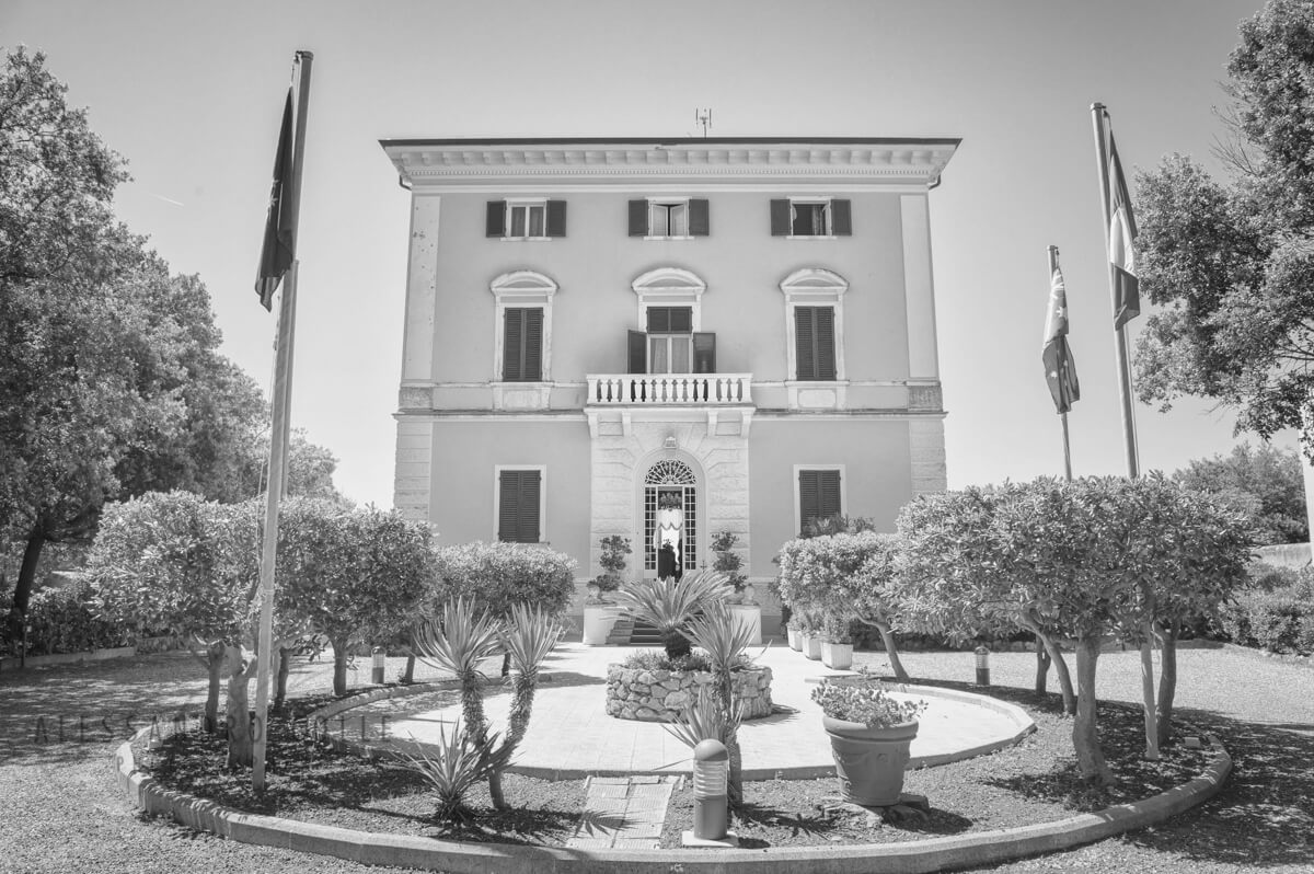 Thea and Simon - Wedding in Castiglioncello 02