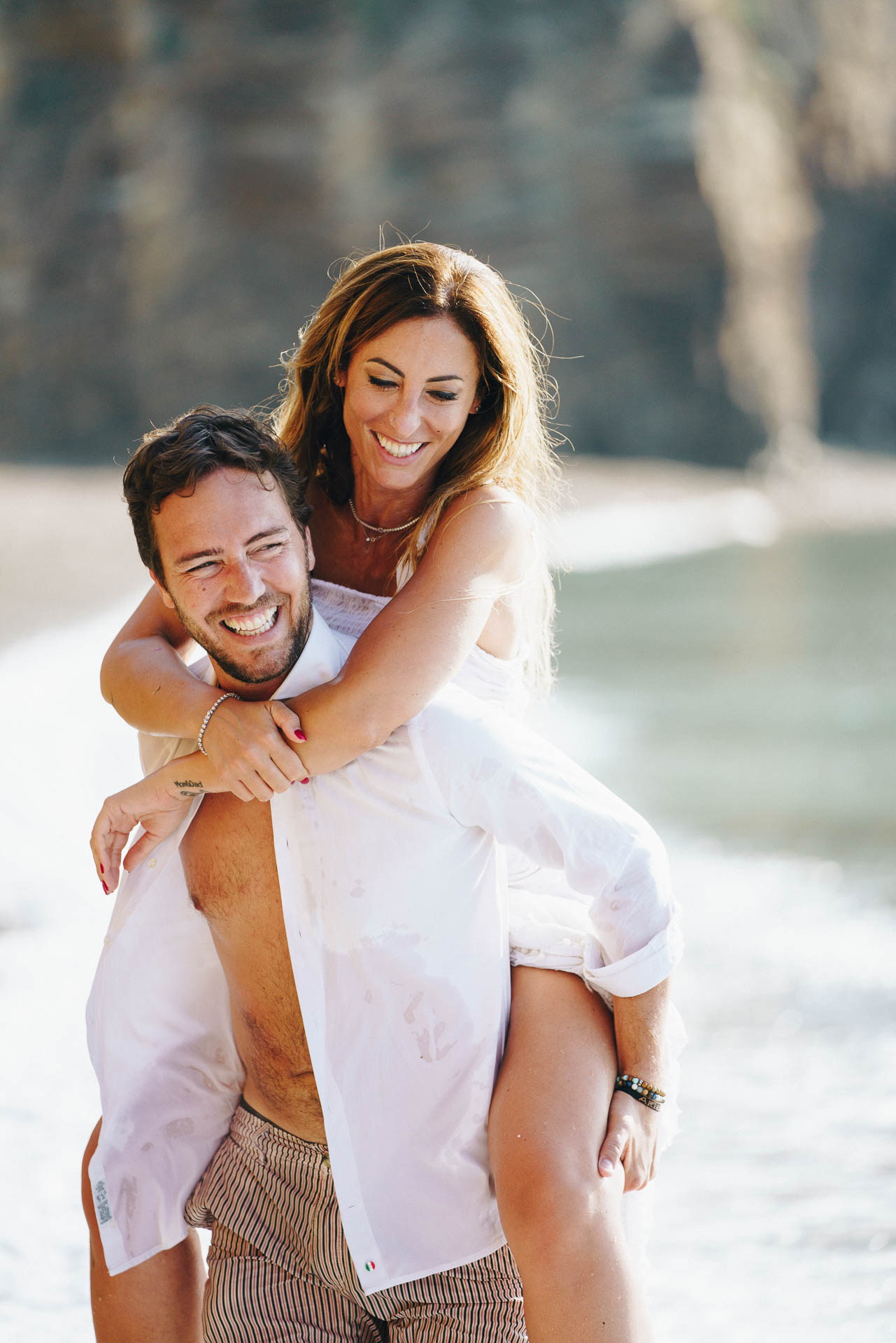 engagement in spiaggia